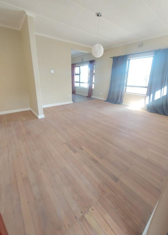To Let 3 Bedroom Property for Rent in Goodwood Central Western Cape